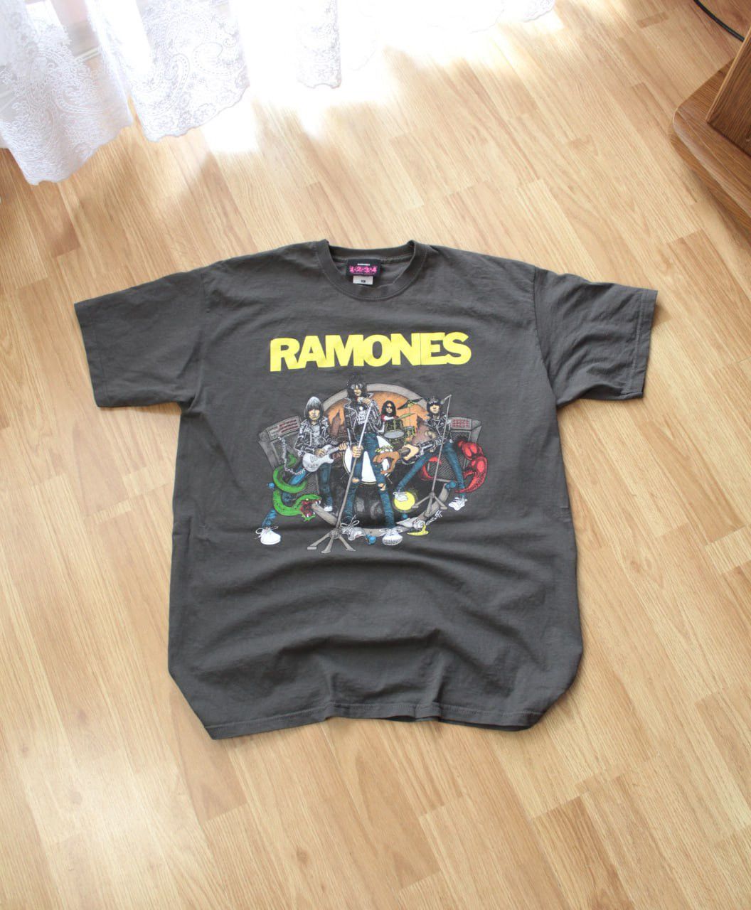 Band Tees × Vintage 🔥 Vintage 90s RAMONES Punk Rock Band T-shirt 1999 Tour Size US XL / EU 56 / 4 - 1 Thumbnail