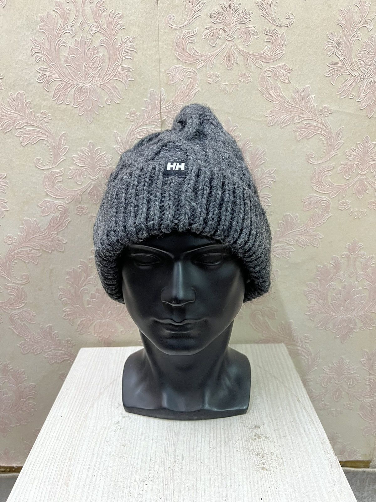 Helly Hansen Helly Hansen Crochet Beanie Hats Size ONE SIZE - 2 Thumbnail