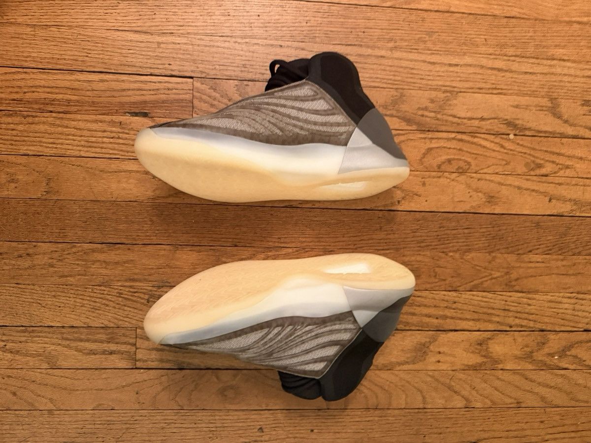Adidas × Kanye West Adidas Yzy Qntm Size US 8.5 / EU 41-42 - 6 Thumbnail
