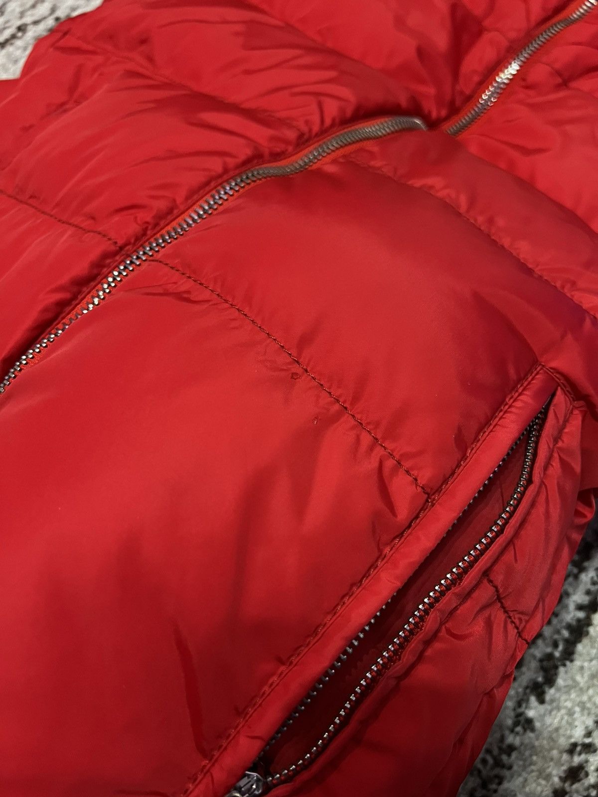 Prada Prada Down Puffer Vest Prada Re-Nylon Down Vest high end Size XS / US 0-2 / IT 36-38 - 17 Thumbnail