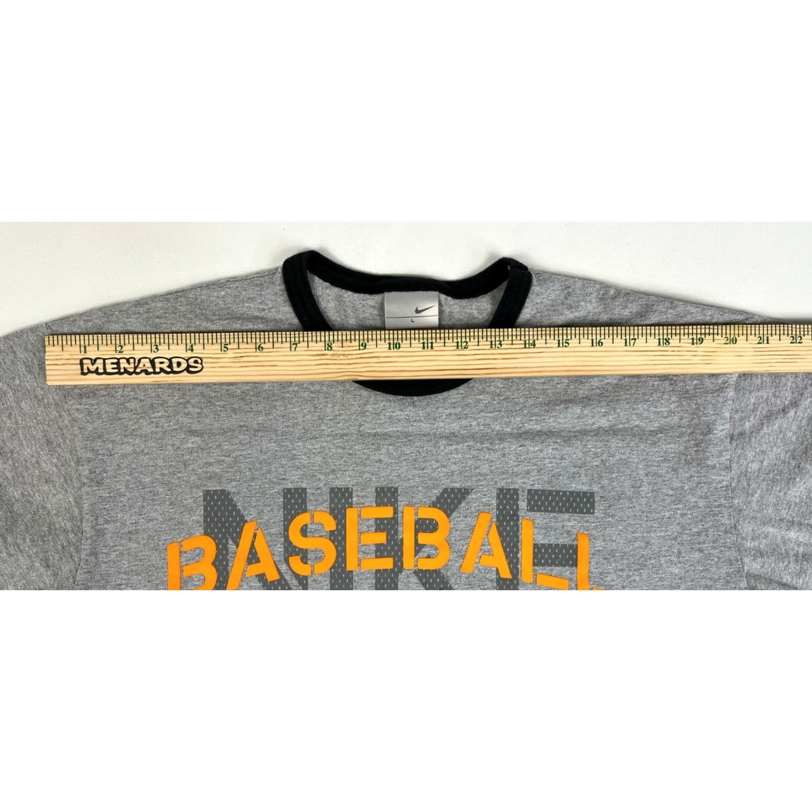 Nike VINTAGE Nike Baseball T-Shirt Mens L Gray 2000s Y2K Logo Short Sleeve Crew Neck Cotton Blend 90% Cotton 10% Polyester Size US L / EU 52-54 / 3 - 7 Thumbnail