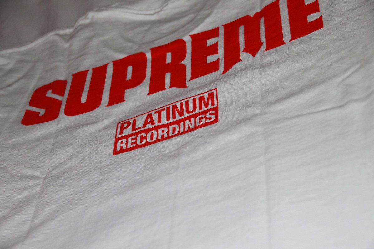 Supreme SUPREME Still Talking Tee White/Red SS22 Size US S / EU 44-46 / 1 - 5 Thumbnail