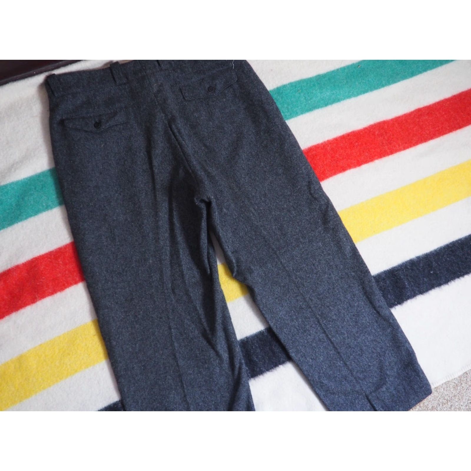 Vintage VINTAGE Woolrich Field Pants Mens 36x29 Wool Gray 60s 70s Outdoor Military/Landgirl Flat Front Straight Leg USA Size US 36 / EU 52 - 8 Thumbnail