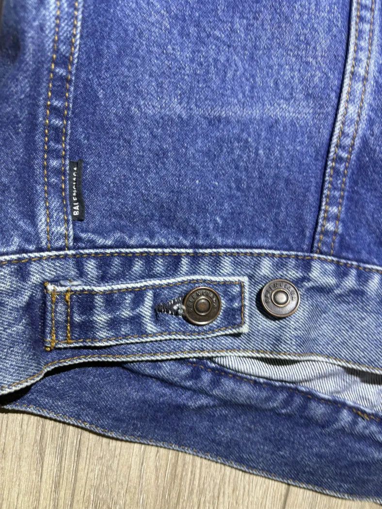 Balenciaga Balenciaga Oversized Denim Jacket Size US S / EU 44-46 / 1 - 3 Thumbnail