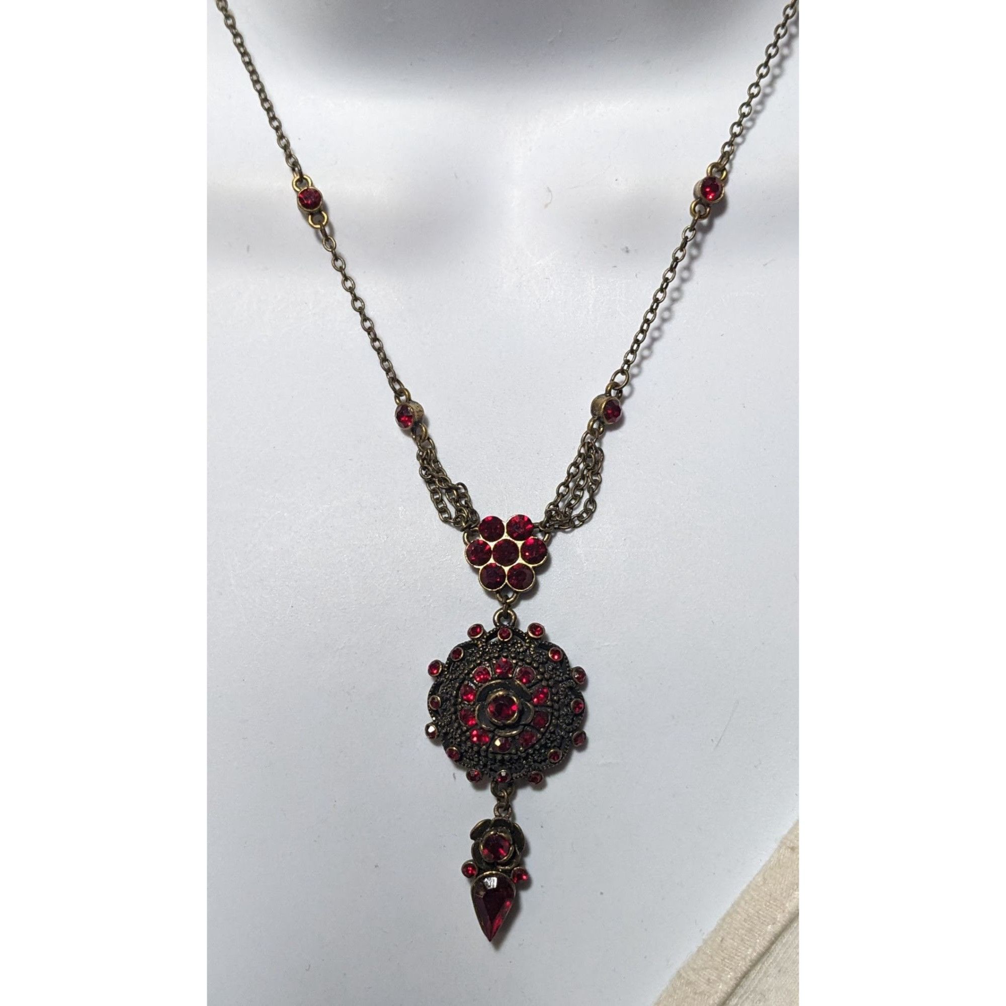 Other Vintage Crazy Horse Gothic Vampire Gemmed Necklace Size ONE SIZE - 6 Thumbnail