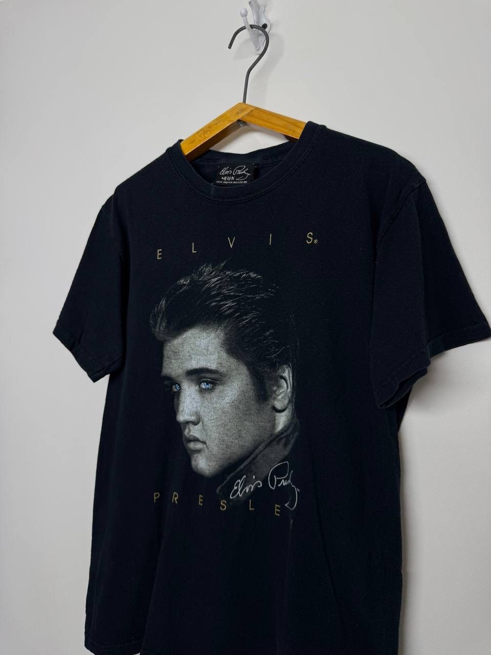 Band Tees Vintage Y2k 2005 Elvis Presley Black T-shirt Size US S / EU 44-46 / 1 - 1 Thumbnail