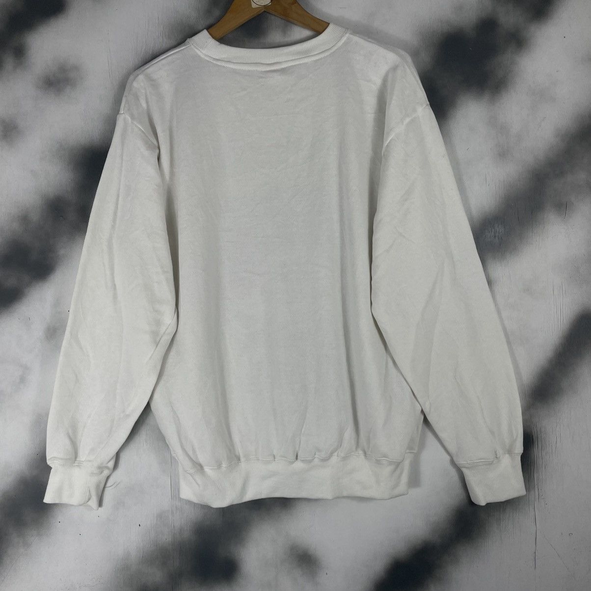 Anime Japanese Kuroshibajir Ushi Wankodo Sweatshirt Size US L / EU 52-54 / 3 - 8 Thumbnail