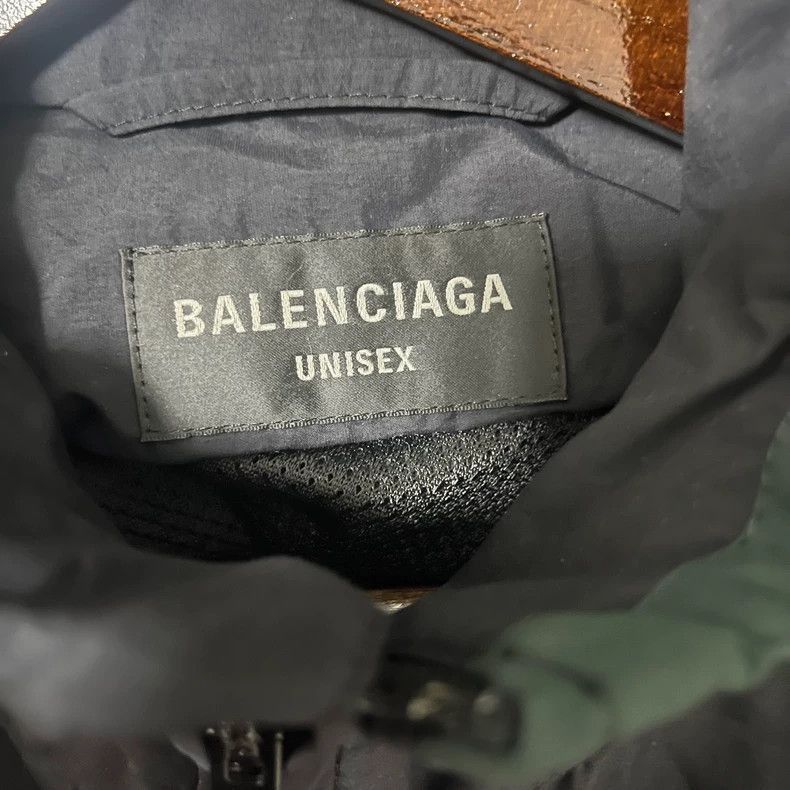 Balenciaga Balenciaga 23SS black and green color matching 3B school un Size US M / EU 48-50 / 2 - 3 Thumbnail