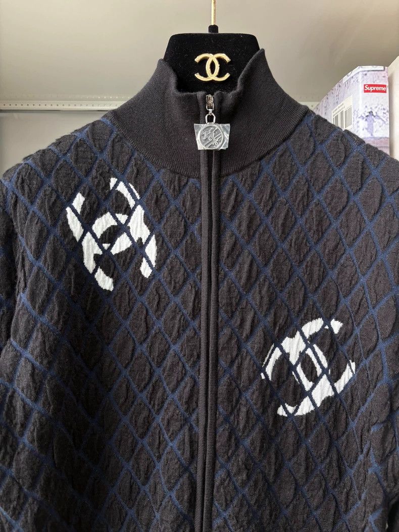 Chanel Chanel Slim diamond-patterned wool cashmere large Logo pri Size XS / US 0-2 / IT 36-38 - 2 Thumbnail