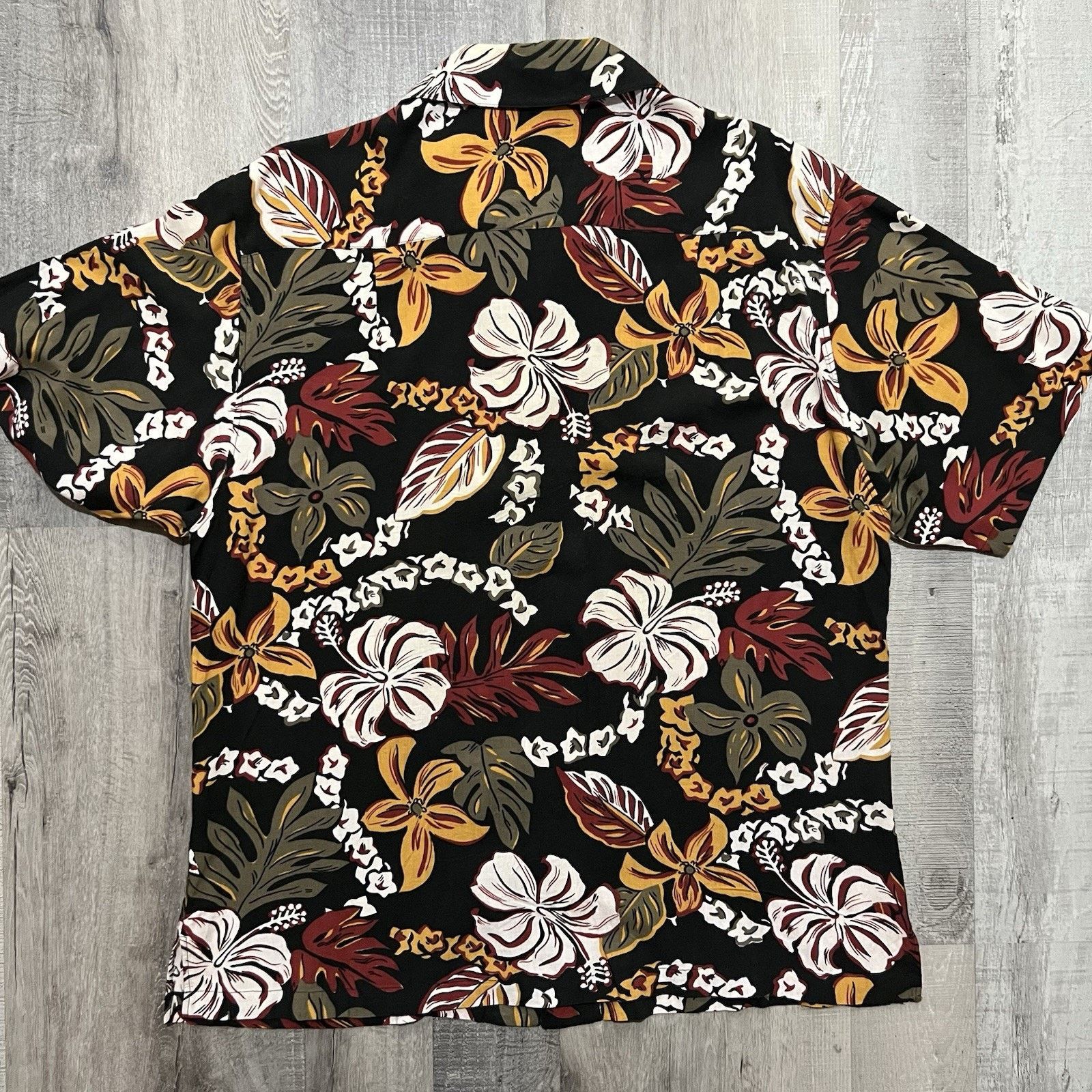 Ocean Pacific VTG OP Ocean Pacific Hawaiian Camp Shirt Black Floral Rayon Size US L / EU 52-54 / 3 - 2 Thumbnail
