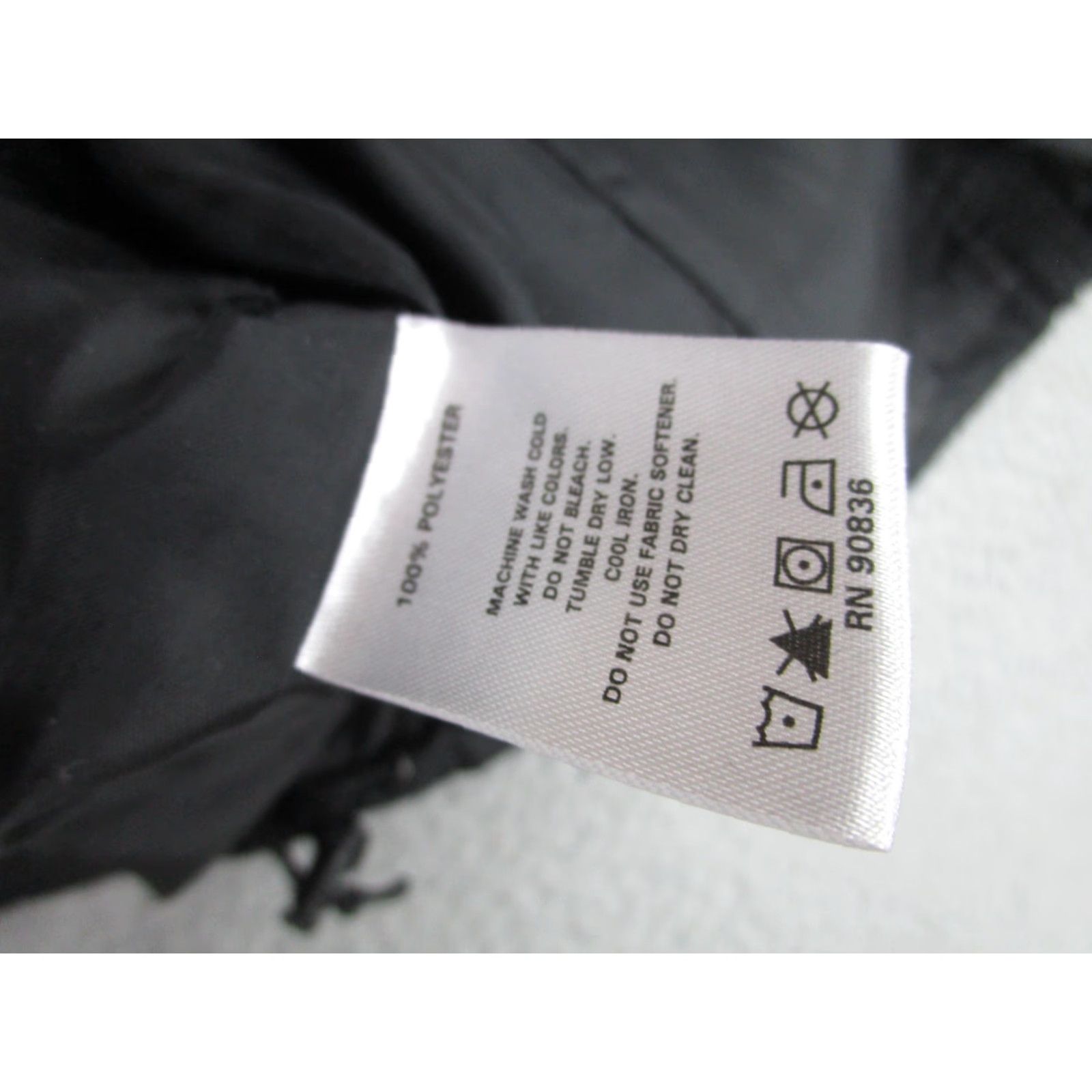 Port Authority Port Authority Vest Womens Large Black Warner Bros Discovery Quilted Puffer Logo Size L / US 10 / IT 46 - 7 Thumbnail