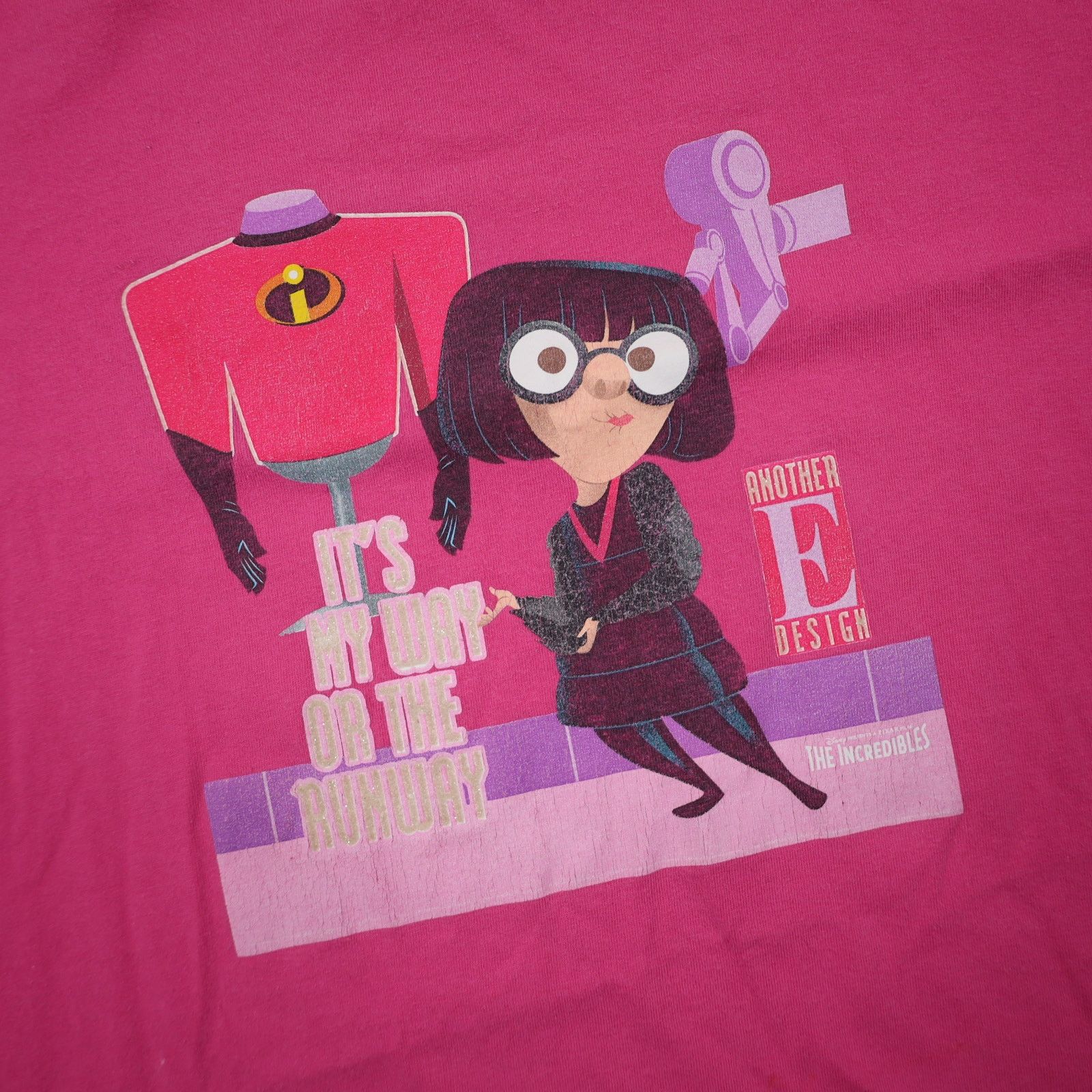 Vintage Disney Pixars The Incredibles Edna Mode Graphic T