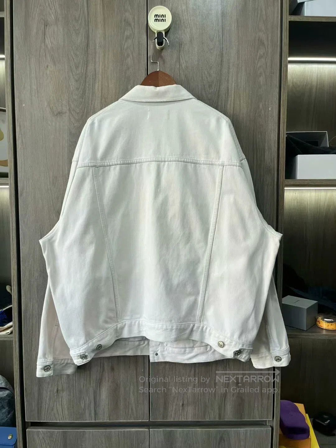 Balenciaga balenciaga white embroidered denim jacket xs. Size US XS / EU 42 / 0 - 6 Thumbnail