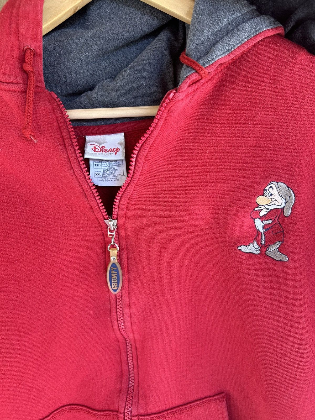 Disney × Vintage Disney red and grey Dopey zip up hoodie Size US XXL / EU 58 / 5 - 2 Thumbnail