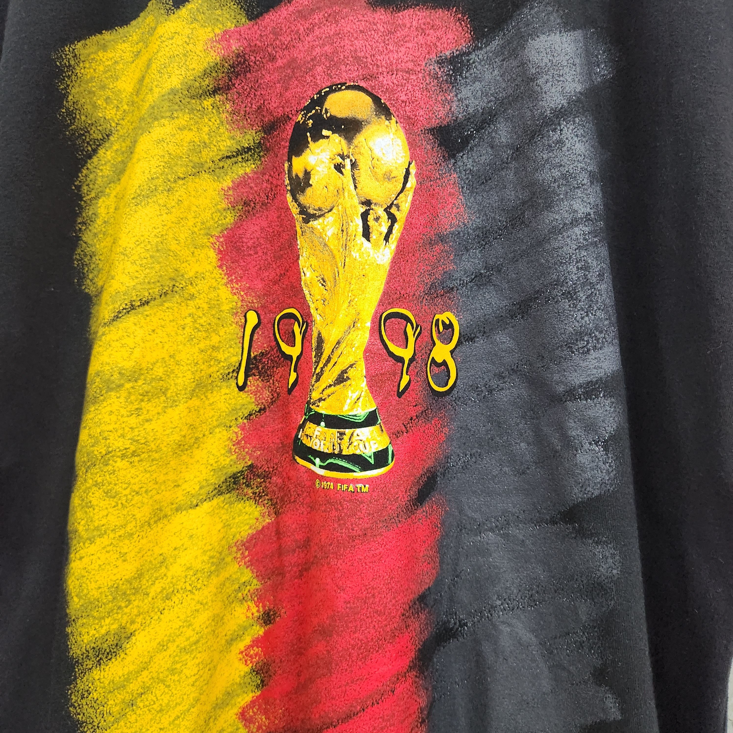 Adidas Vintage FIFA World Cup France 98 Adidas TShirt Size US L / EU 52-54 / 3 - 5 Thumbnail