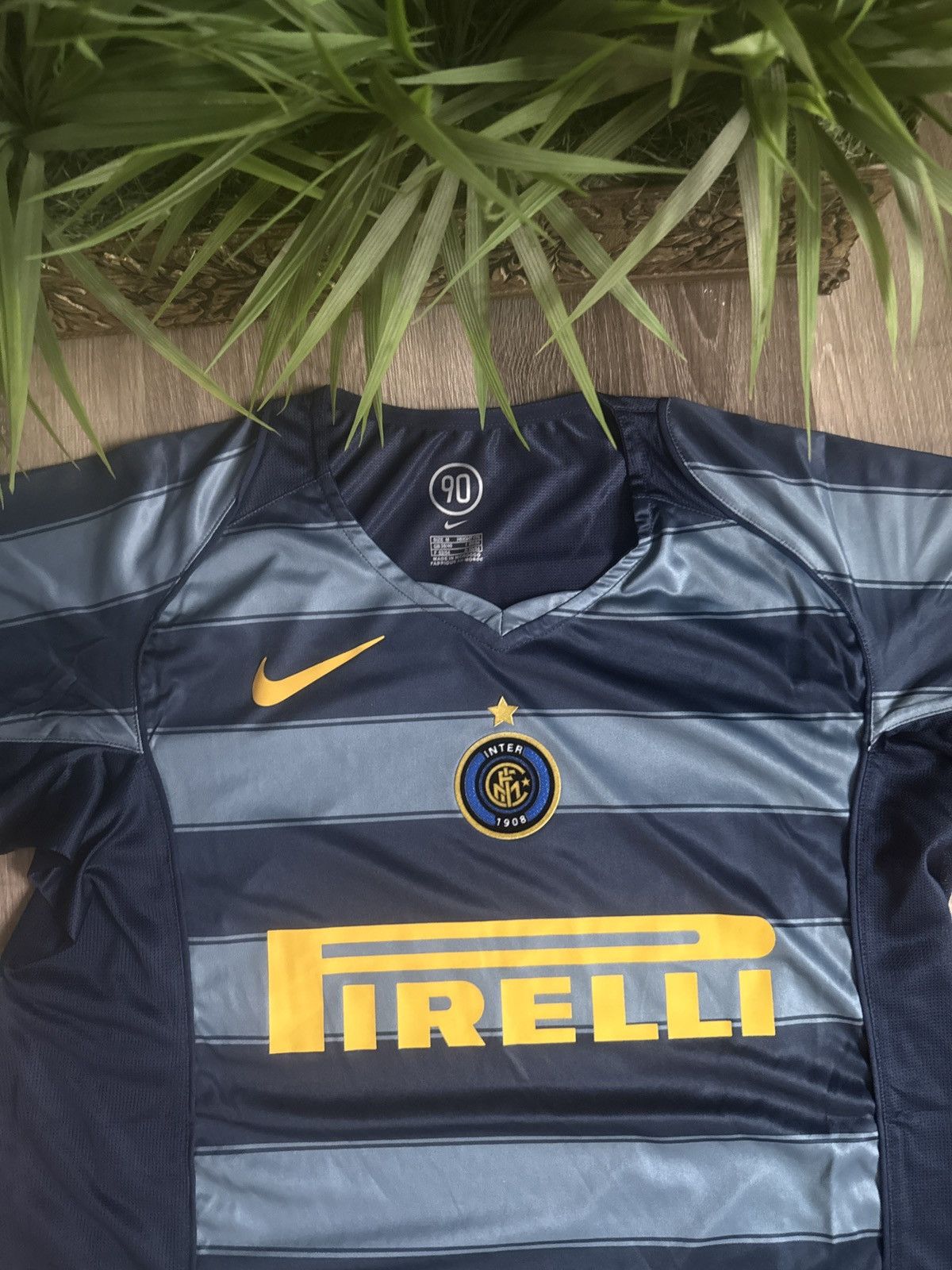 Nike Inter Milan 2004/05 Third Retro Soccer Jersey VTG Football Size US M / EU 48-50 / 2 - 3 Thumbnail