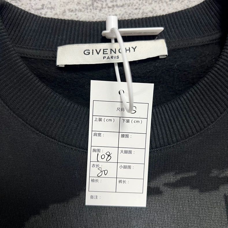 Givenchy Givenchy Black big dog head sweater Size US S / EU 44-46 / 1 - 2 Thumbnail