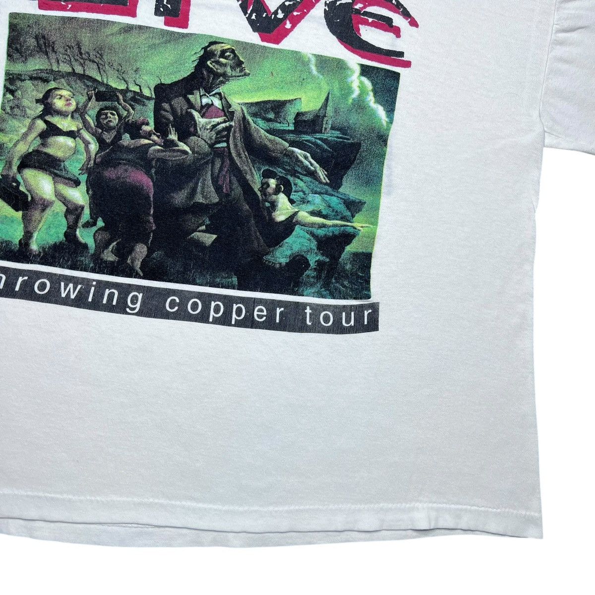 Band Tees Vintage 1995 Live Throwing Copper Tour Band Graphic T-Shirt Size US XL / EU 56 / 4 - 9 Thumbnail