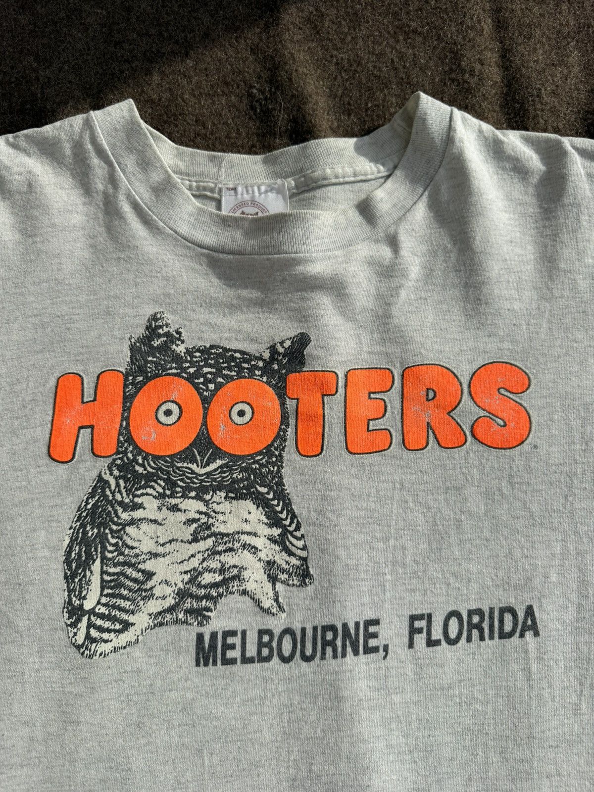 Other Vintage Hooters Single Stitch T-shirt Size US L / EU 52-54 / 3 - 3 Thumbnail