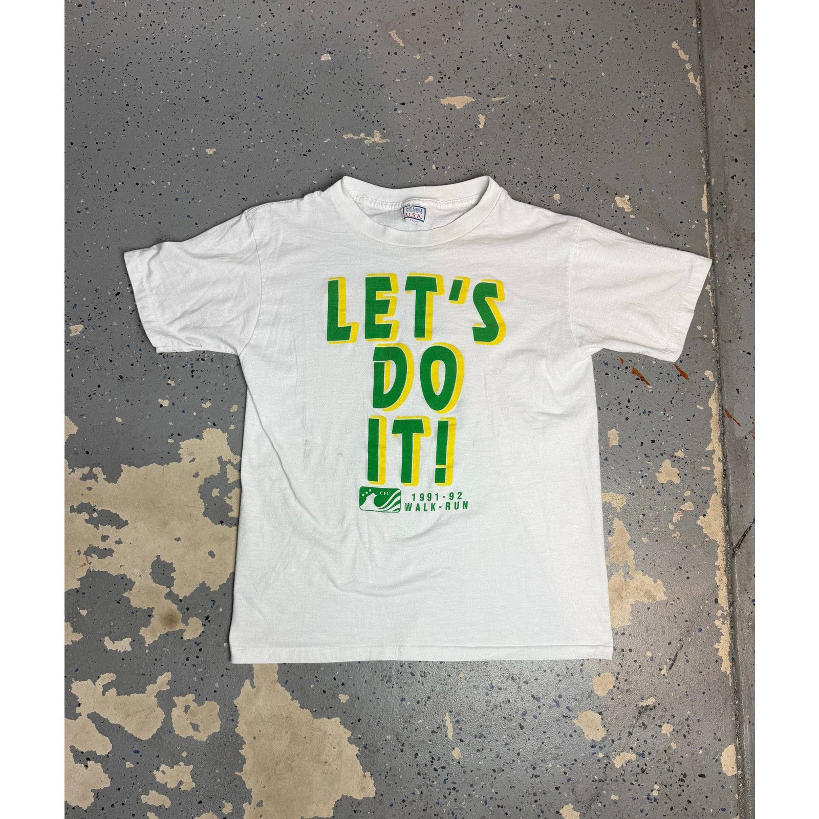 Fruit Of The Loom Vintage 1991 Lets do it running tee Size US M / EU 48-50 / 2 - 2 Thumbnail