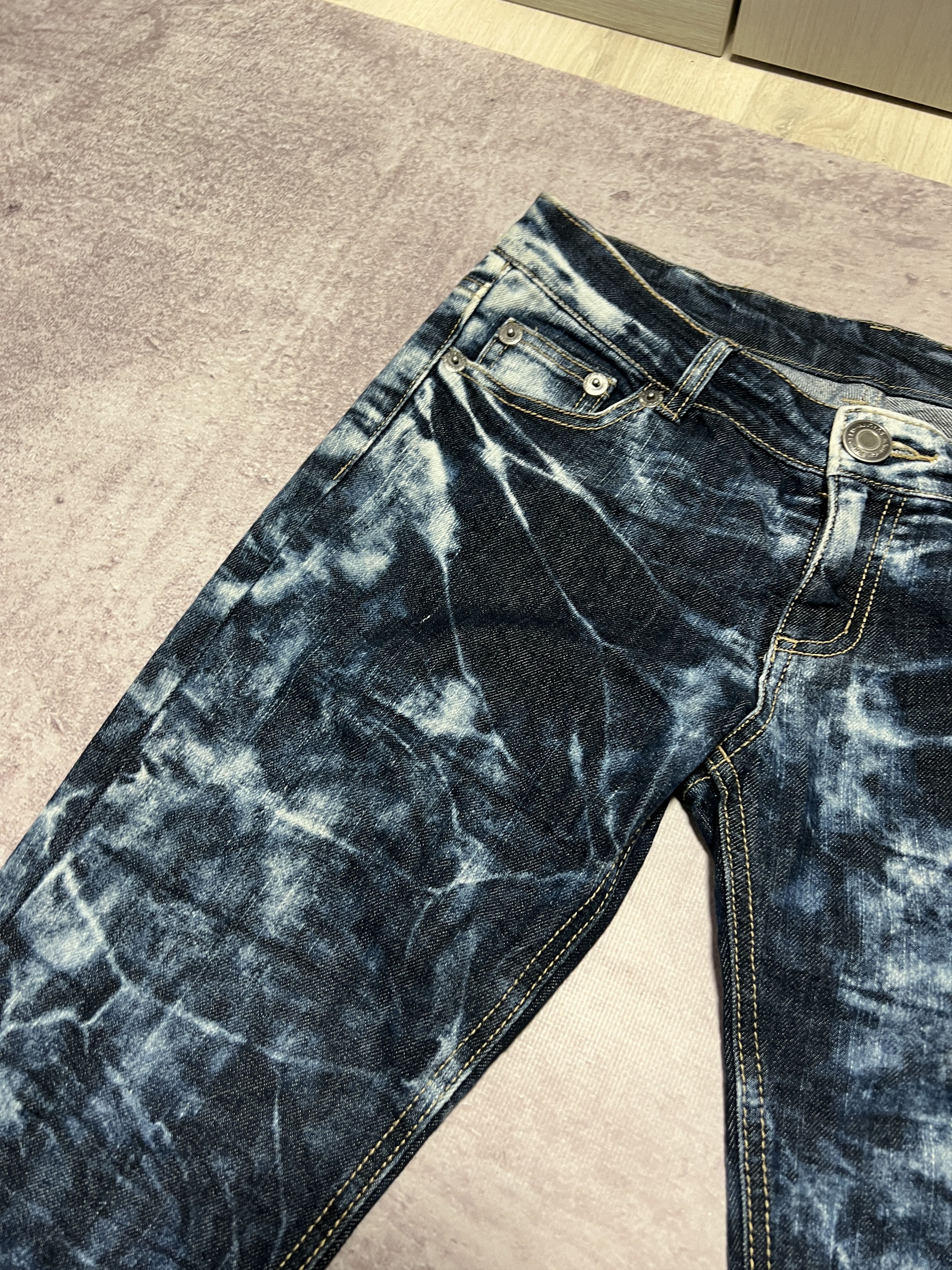 Japanese Brand Vintage 2000s Japanese Washed Denim Jeans Size 30" / US 8 / IT 44 - 15 Thumbnail