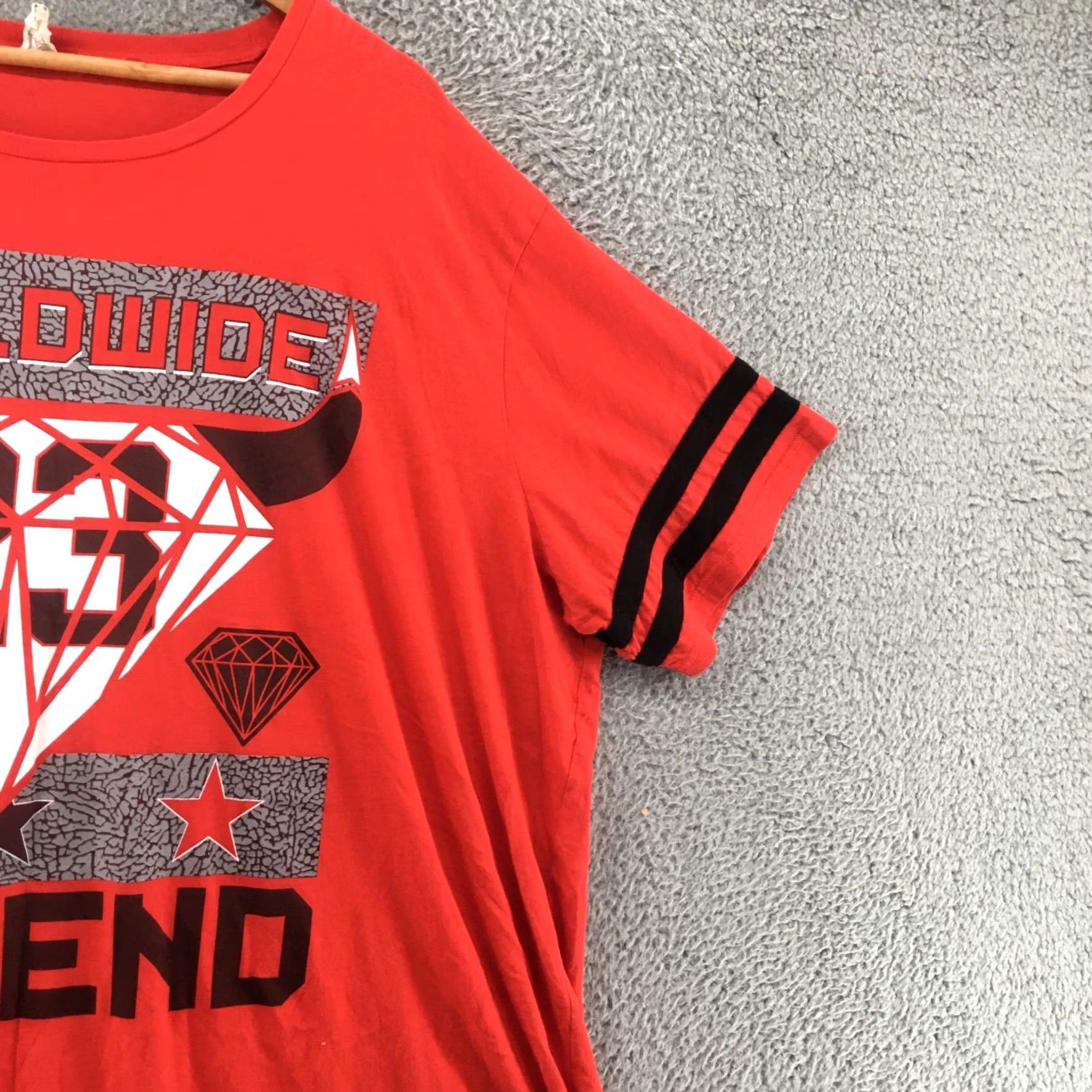 Jordan Brand Chicago Bulls Michael Jordan Worldwide 23 Legend Tee T-Shirt Women 3X Red Cotton Size XXL / US 16-18 / IT 52-54 - 3 Thumbnail