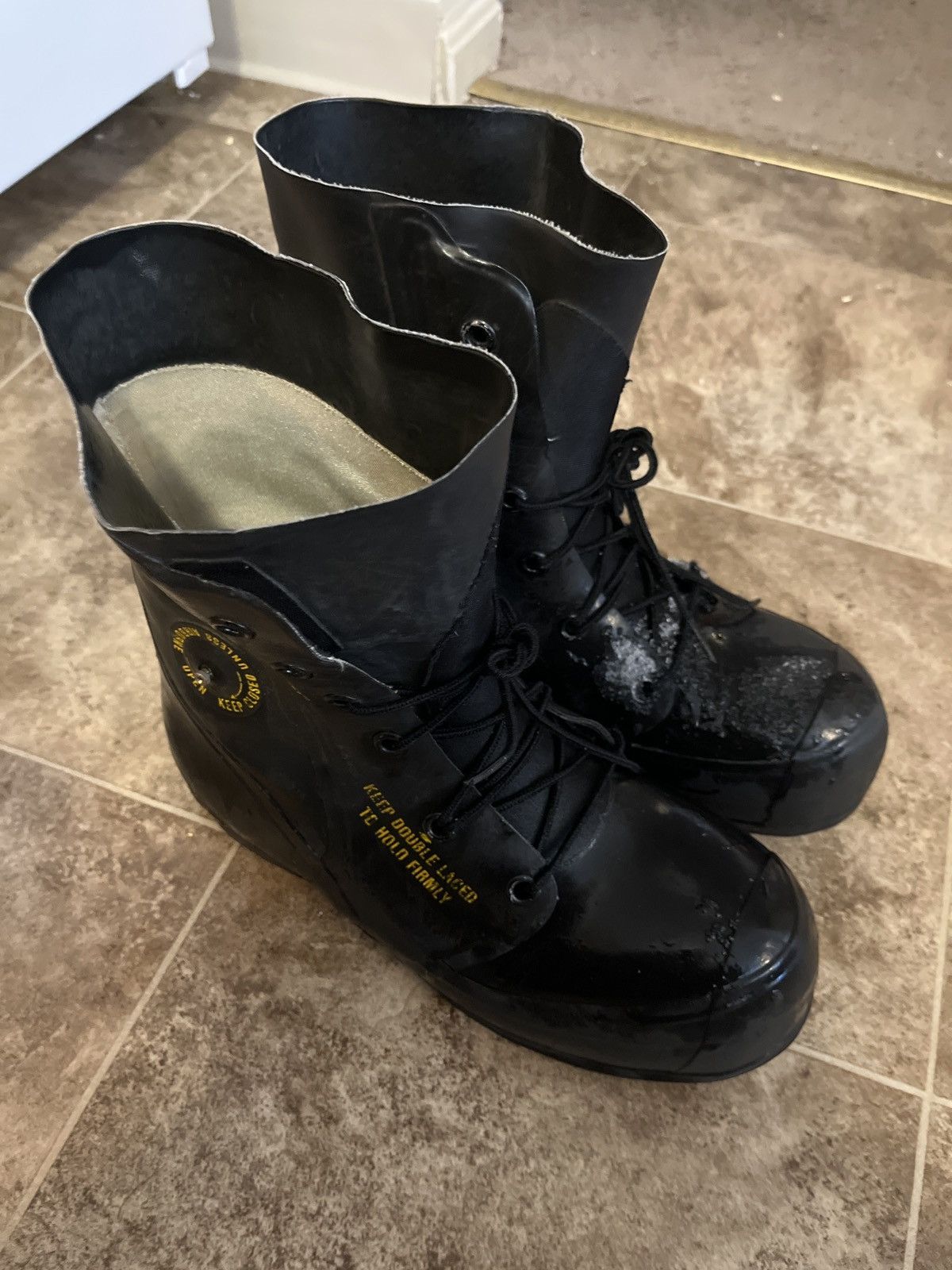 Other Bunny boots Size US 10.5 / EU 43-44 - 1 Thumbnail