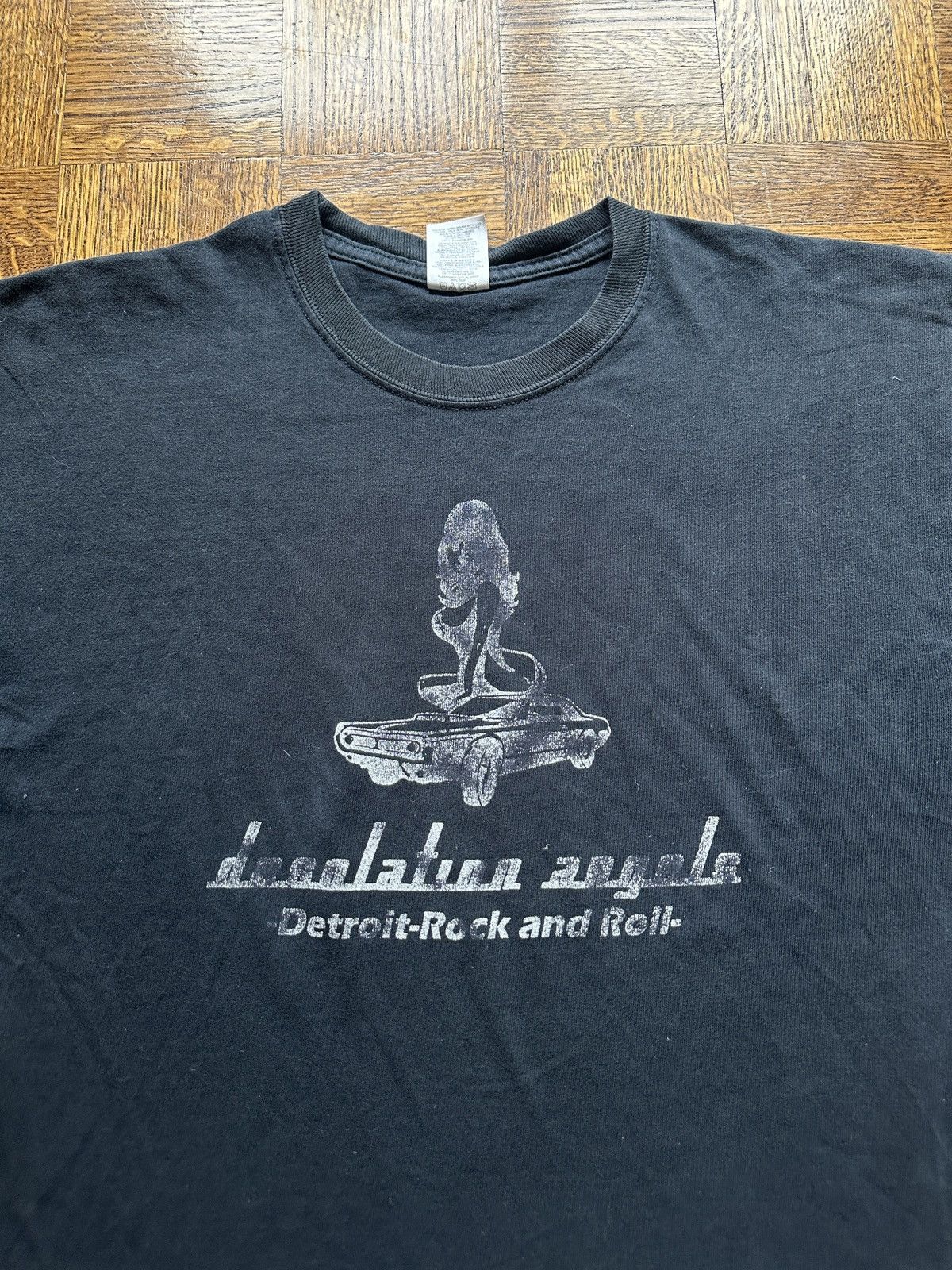 Vintage Vintage Y2K Desolation Angels Detroit Rock and Roll Band Tee Size US L / EU 52-54 / 3 - 2 Thumbnail