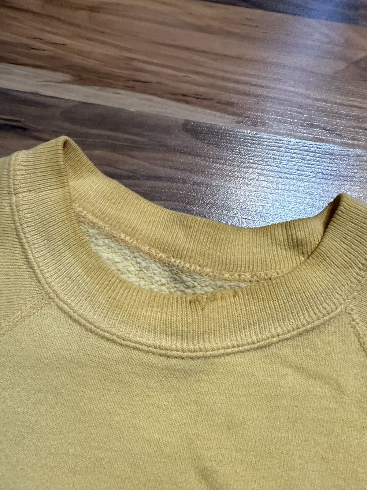 Vintage True vintage faded yellow short sleeve sweat 60s / 70s vtg Size US M / EU 48-50 / 2 - 3 Thumbnail