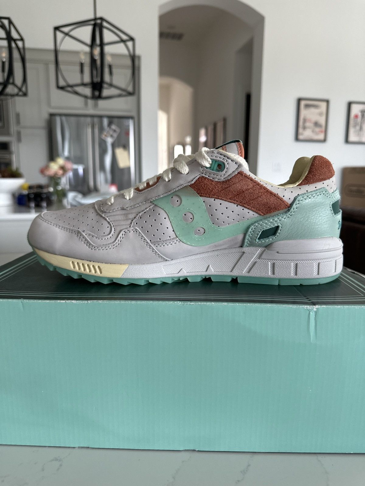 Saucony Saucony Shadow 5000 St. Barth Beige/Green Size US 10 / EU 43 - 7 Thumbnail