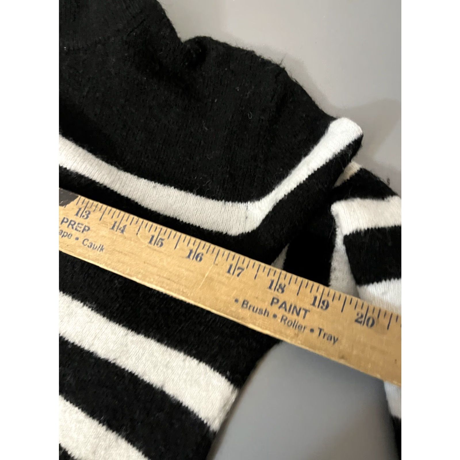 H&M H & M Women’s Knit Sweater Black & White Striped Size XS Acrylic Shirt Womens Size XS / US 0-2 / IT 36-38 - 5 Thumbnail
