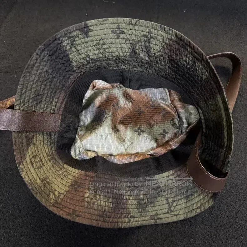 Louis Vuitton Green Camo Louis Vuitton Bucket Hat. Size ONE SIZE - 2 Thumbnail