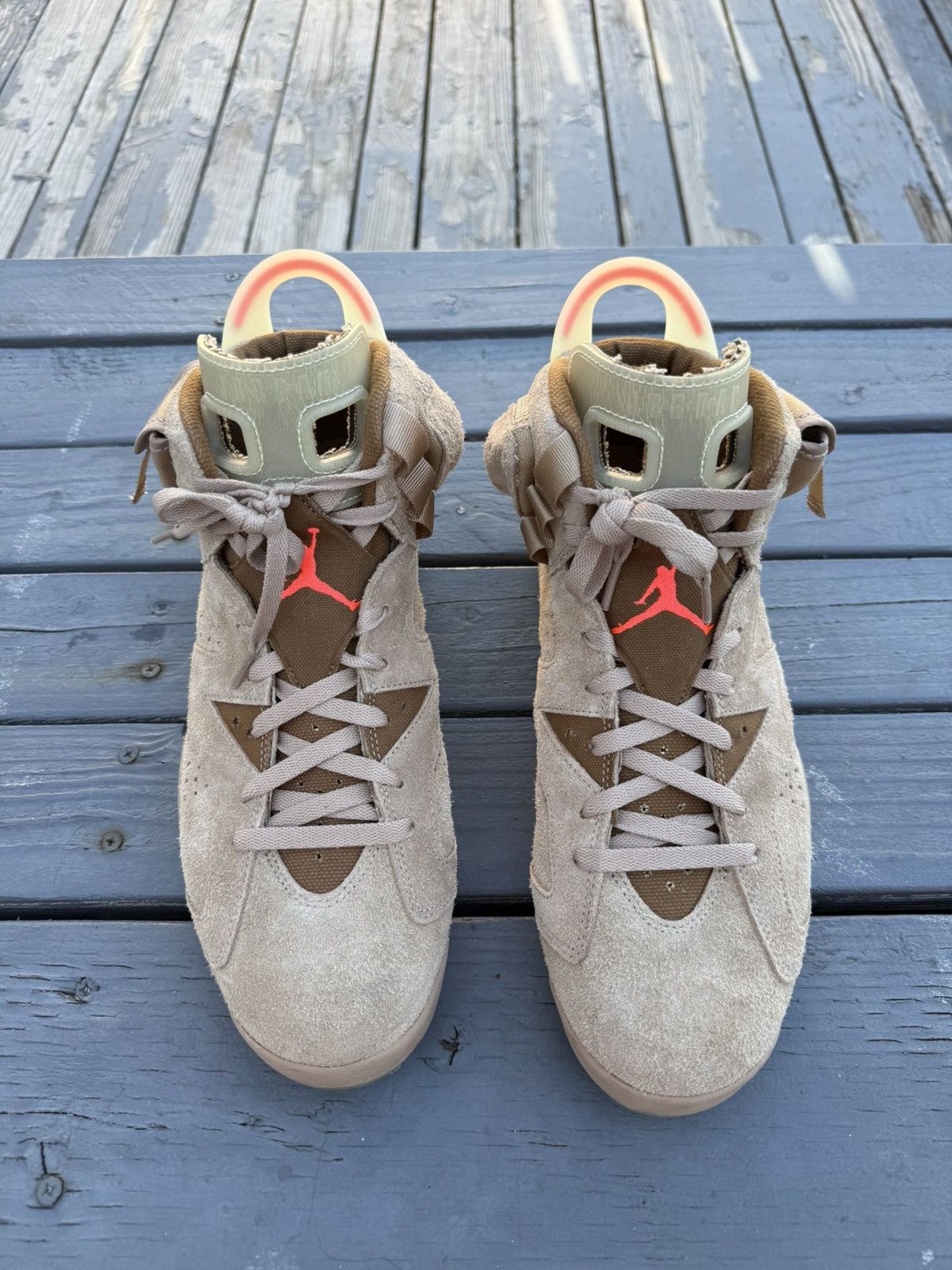 Jordan Brand × Travis Scott Jordan 6 Travis Scott British Khaki Size US 11.5 / EU 44-45 - 6 Thumbnail