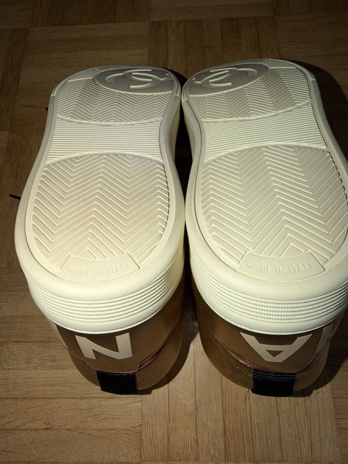 Chanel Chanel High Top Sneaker gold Size US 12 / EU 45 - 13 Thumbnail