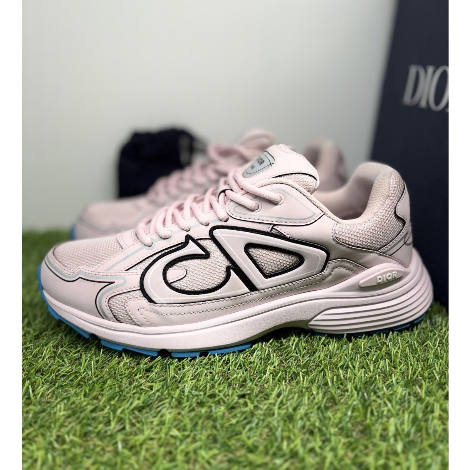 Dior B30 Reflective Pale Pink Blue GREAT CONDITION!