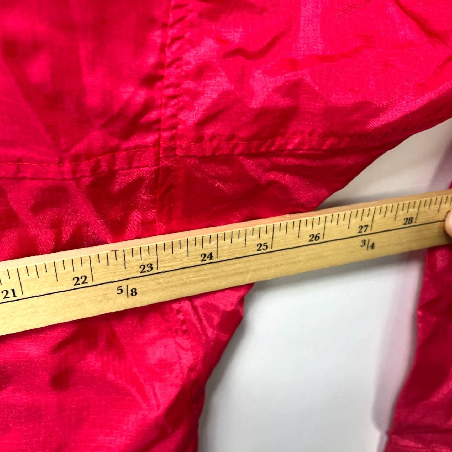 Vintage VINTAGE Columbia Windbreaker Jacket L Pink 90s Mens Regular Zip Nylon Softshell Logo Zipper Jacket Size US L / EU 52-54 / 3 - 7 Thumbnail