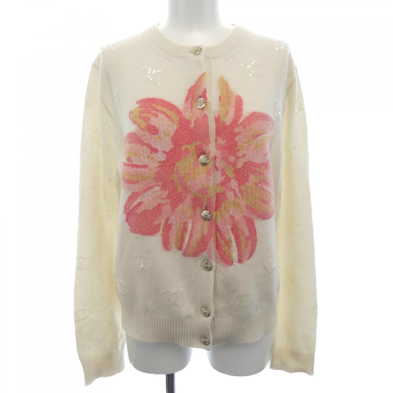 Chanel Chanel Chanel 100 Cashmere Cardigan Textile Tops P77174K11136 DUTY FREE for USA Size ONE SIZE - 1 Thumbnail