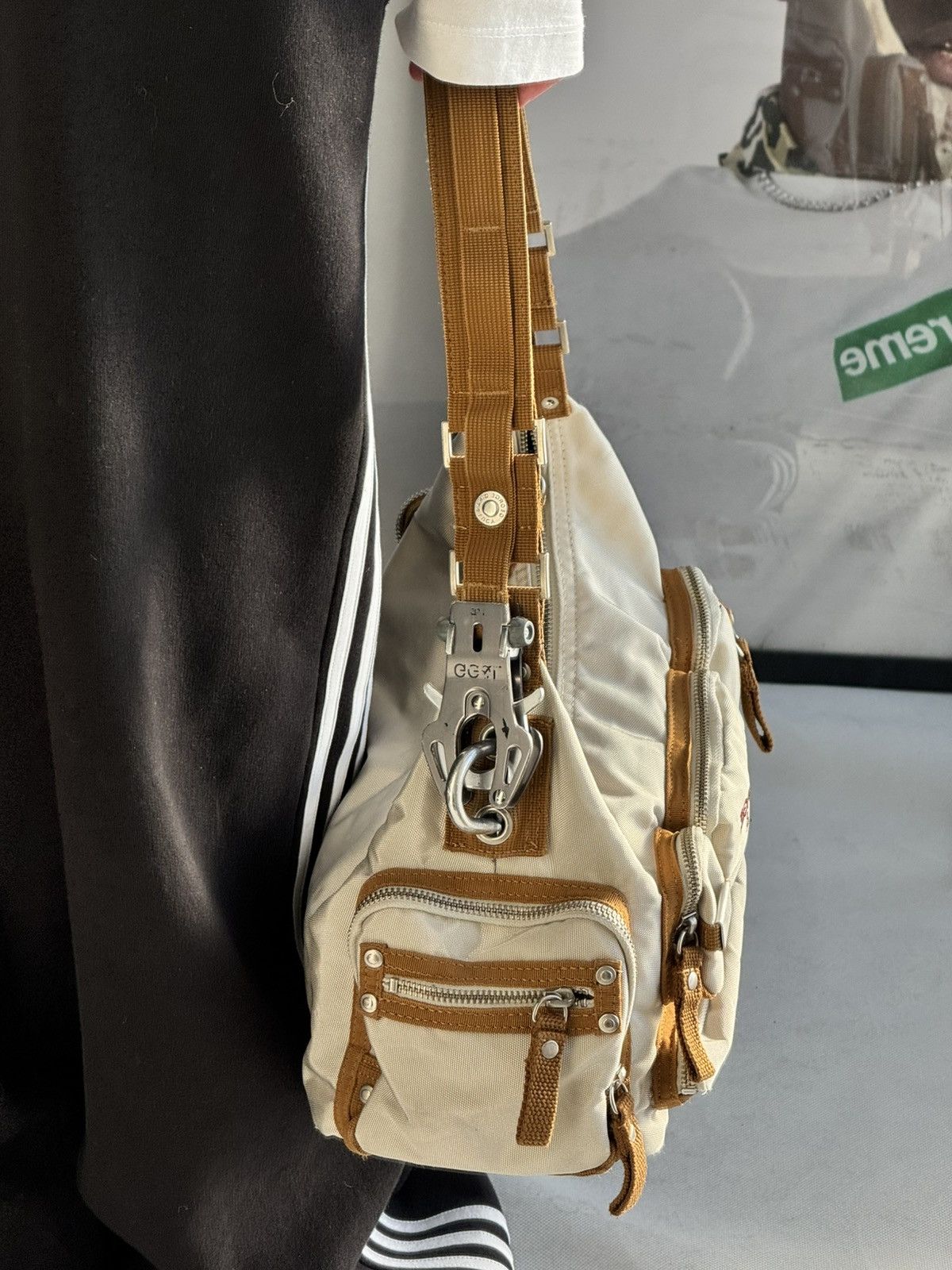 George Gina & Lucy Very Rare George Gina & lucy Y2k Alyx Bag Crossbody Handbag Size ONE SIZE - 10 Thumbnail