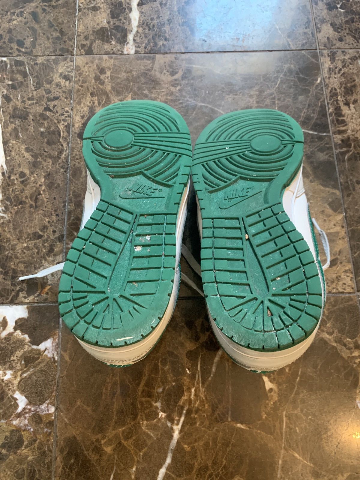 Nike Nike Dunk Low “Summit White Malachite” Size US 9 / EU 42 - 5 Thumbnail
