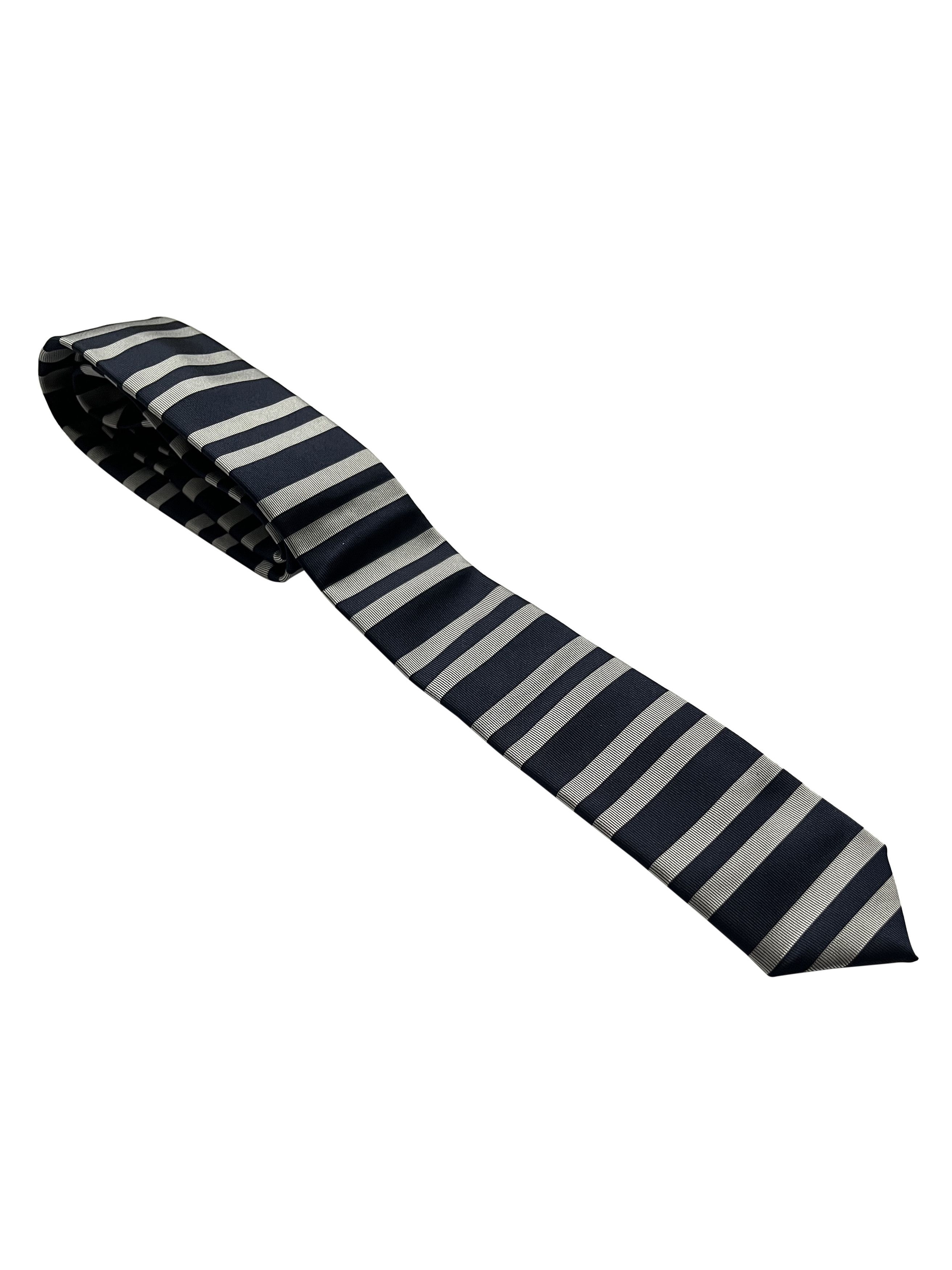 Prada ⚡️QUICK SALE⚡️Prada Blue and Silver Striped Tie Size ONE SIZE - 1 Thumbnail