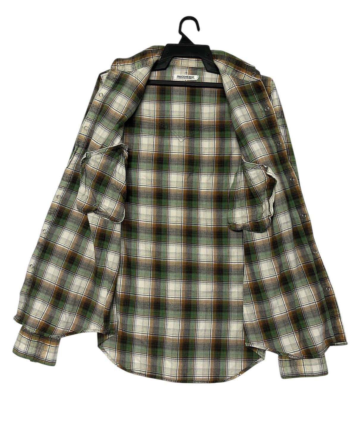 DISCOVERED × Japanese Brand × Vintage 💥NEED GONE💥DISCOVERED FLANNEL STONE BUTTON Size US M / EU 48-50 / 2 - 8 Thumbnail