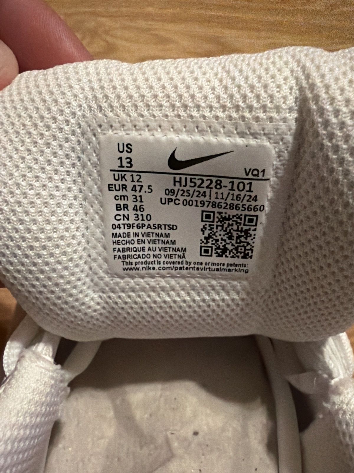 Nike Nike V5 RNR Size US 13 / EU 46 - 7 Thumbnail