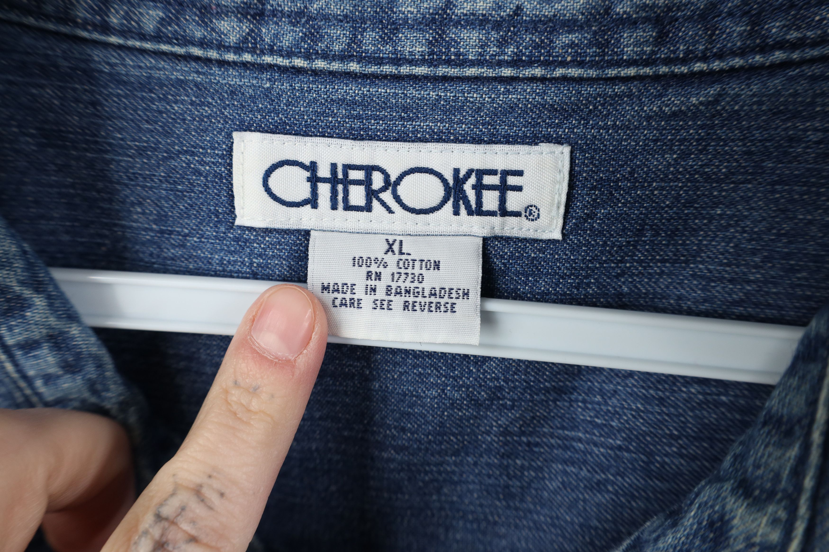 Vintage Vintage 90s Streetwear Short Sleeve Collared Denim Shirt Size US XL / EU 56 / 4 - 10 Thumbnail