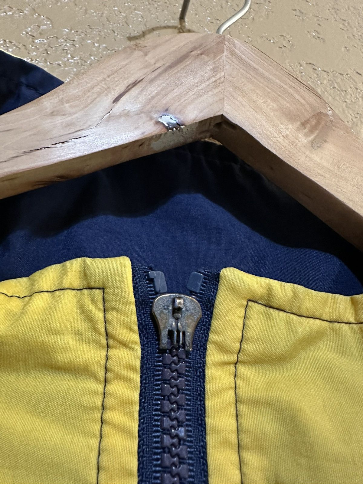 4GSELLER × Champion × Vintage Vintage Champion “Michigan” Windbreaker Jacket Baggy XXL Size US XXL / EU 58 / 5 - 7 Thumbnail