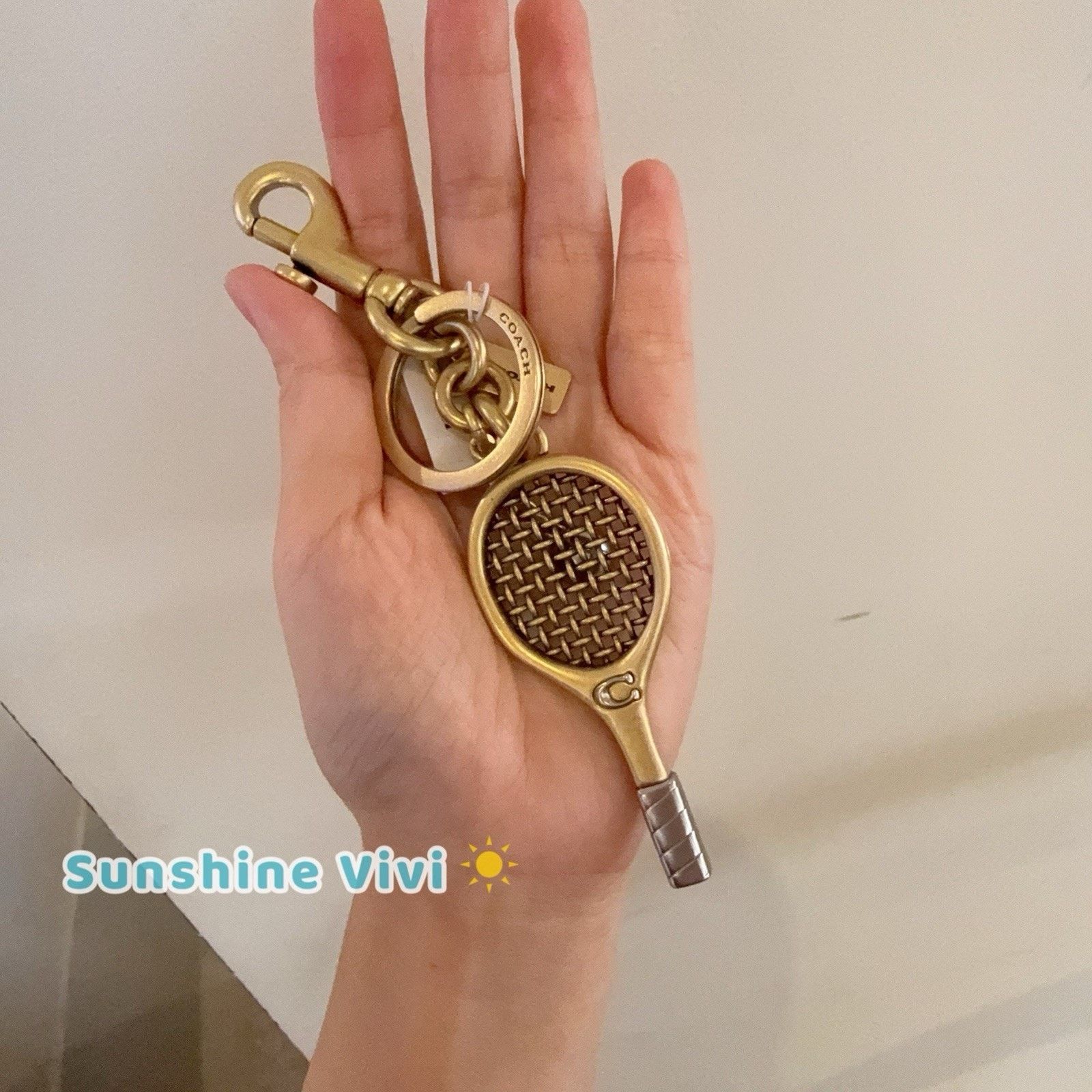 Coach NWT Coach Tennis Racket Bag Charm CCD42 Brass/Brass（no bag） Size ONE SIZE - 1 Thumbnail