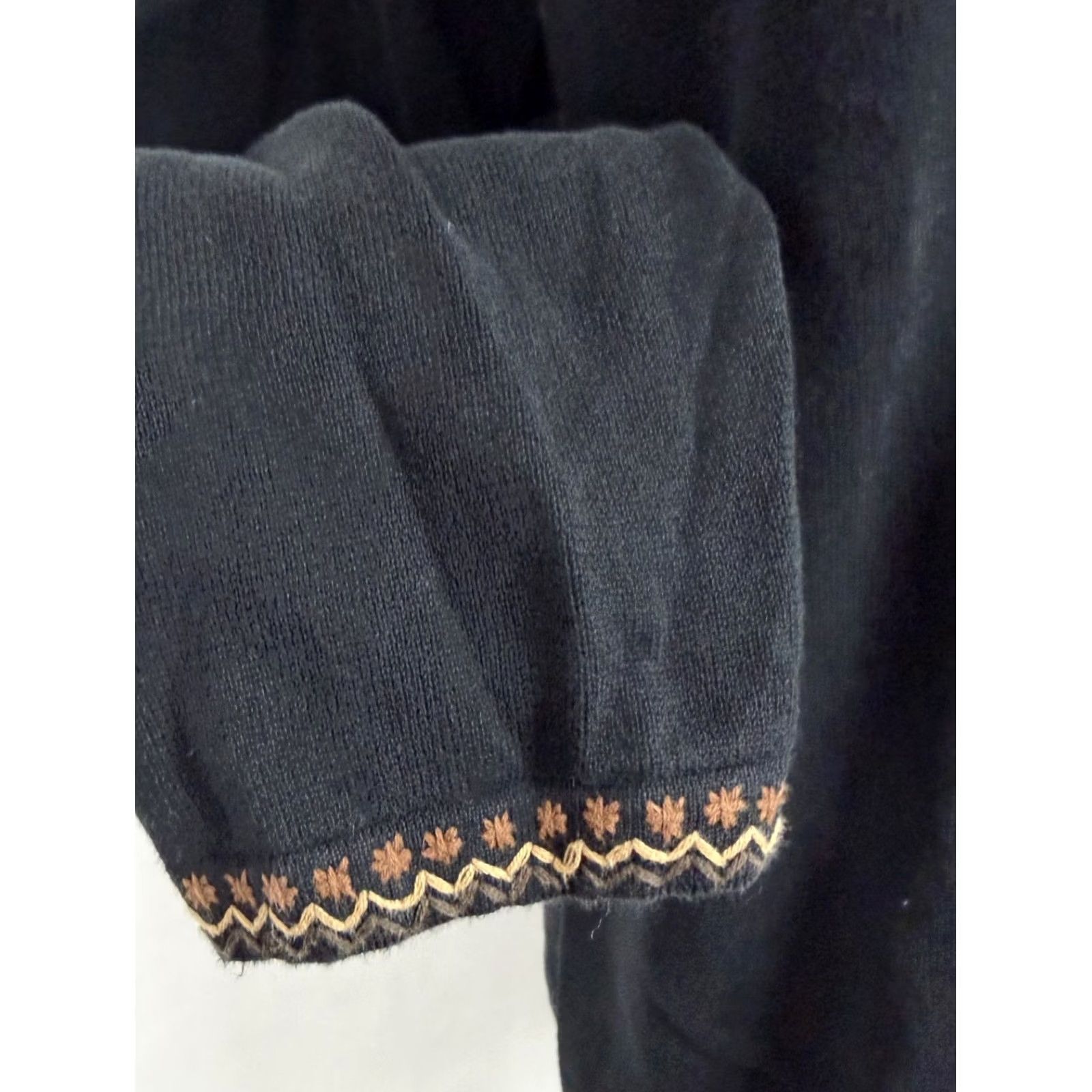 Vintage VINTAGE Harold's Shirt Womens L Black Cotton Embroidered 3/4 Sleeve V-Neck Western 90s Bohemian retro Hippie Vintage Womens XL fits like Large Size L / US 10 / IT 46 - 4 Thumbnail