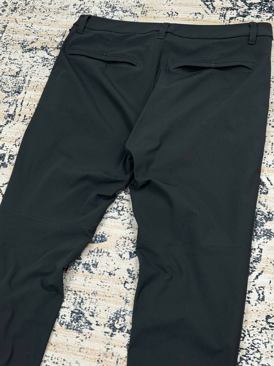 Lululemon Lululemon Tech Sport Chino Pants Size 33 Size US 33 - 14 Thumbnail