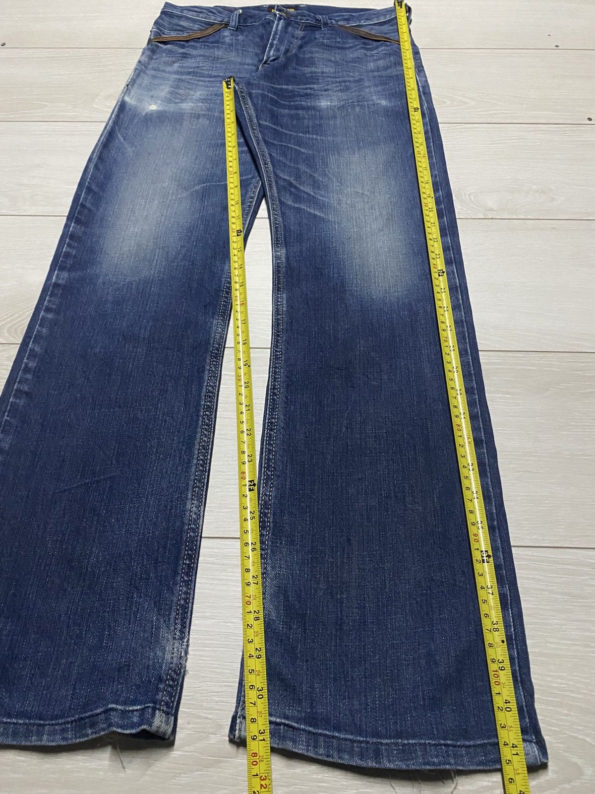 Edwin Vintage Edwin Blue Trip Hybrid Distressed Loose Jeans Size US 31 - 17 Thumbnail