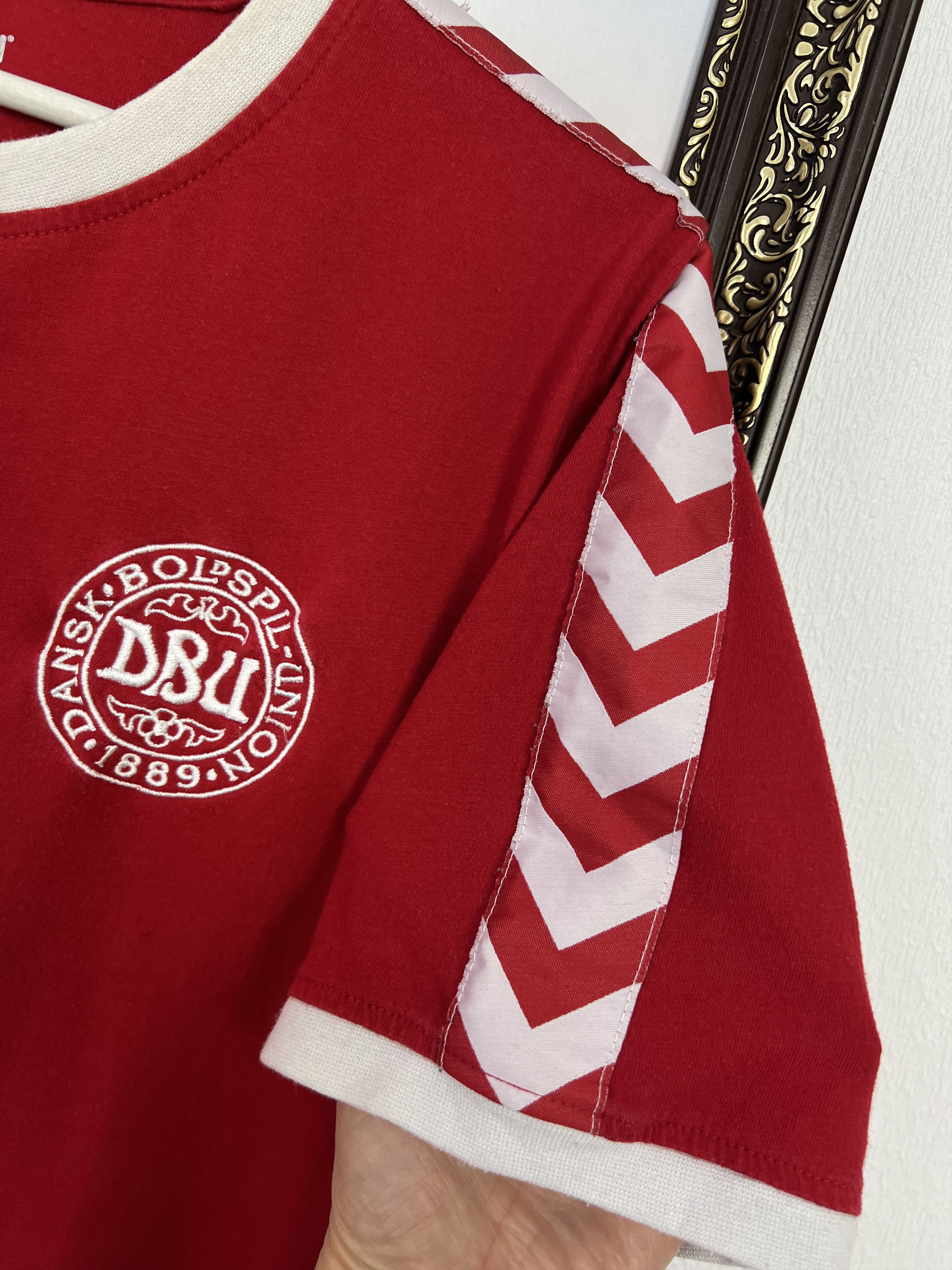 Hummel Denmark Football Shirt Soccer National Team Jersey Trikot Size US L / EU 52-54 / 3 - 4 Thumbnail