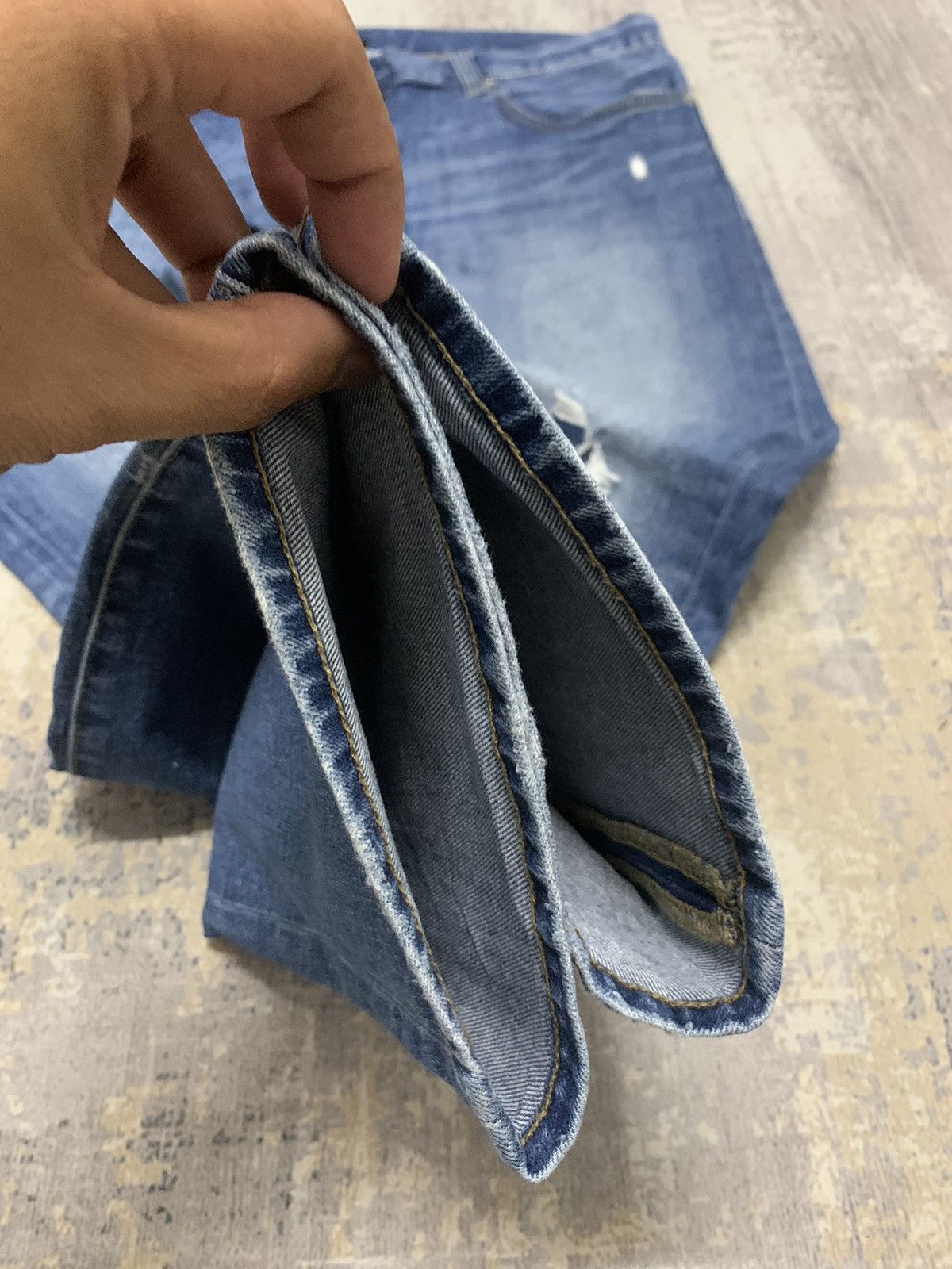 Japanese Brand Uniqlo Archive Style Distressed Slim Fit Denim Pants Size US 35 - 9 Thumbnail
